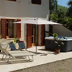 Villa Villa Con Piscina E Jacuzzi Vicino Saturnia