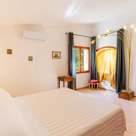 Con Piscina E Jacuzzi Vicino Saturnia