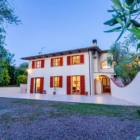 别墅 Calma Con Idromassaggio E Giardino Vicino Saturnia *